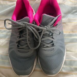 Fila Women's Athletic Shoes in Gray and Pink